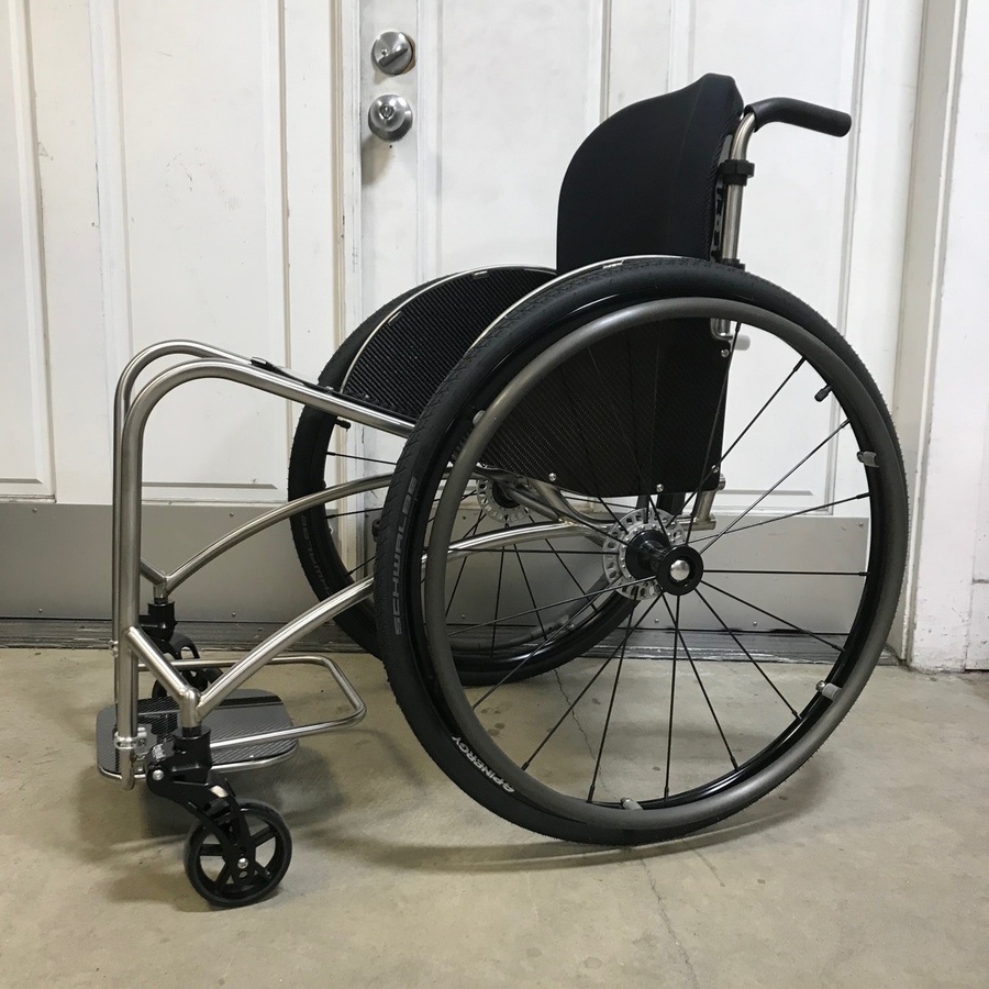 3/4" Closed Frame with Adjustable Center of Gravity