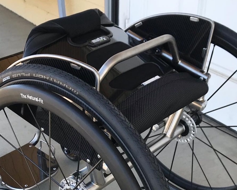 Non-Locking Folding Back