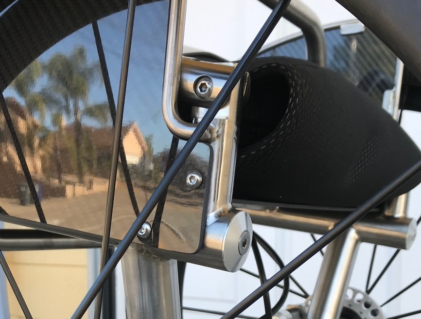 Non-Locking Folding Back