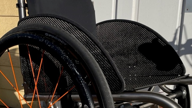 Carbon Fiber with Auto Trim